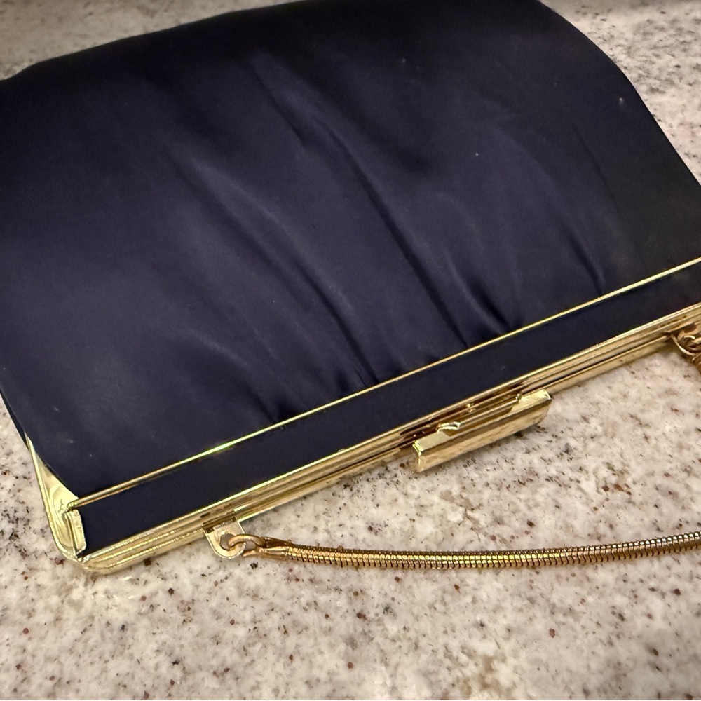 Vintage Satin Ande Evening Bag Purse with Clasp - Picture 5 of 6